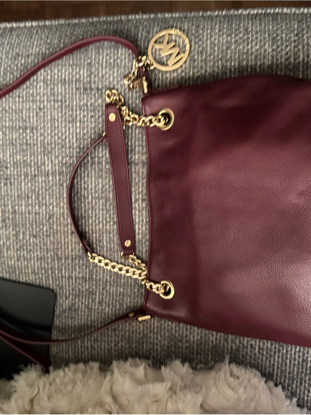 Michael Kors Jet Set Large Chain Tote Burgundy/Wine Pebbled Leather Shoulder Bag - Picture 11 of 11